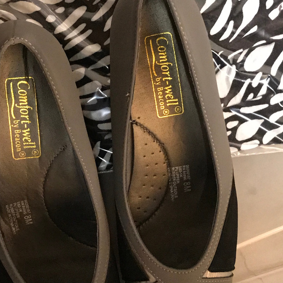 New Comfort-Well by Beacon Tan Pumps [155s4] - Picture 4 of 5